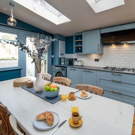 New! Captain'S Cottage, Cowes - Spacious, Nautical-Themed 1-Bed Exterior photo