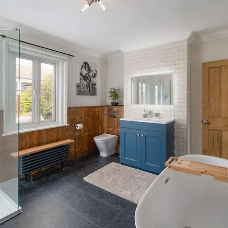 New! Captain'S Cottage, Cowes - Spacious, Nautical-Themed 1-Bed Exterior photo