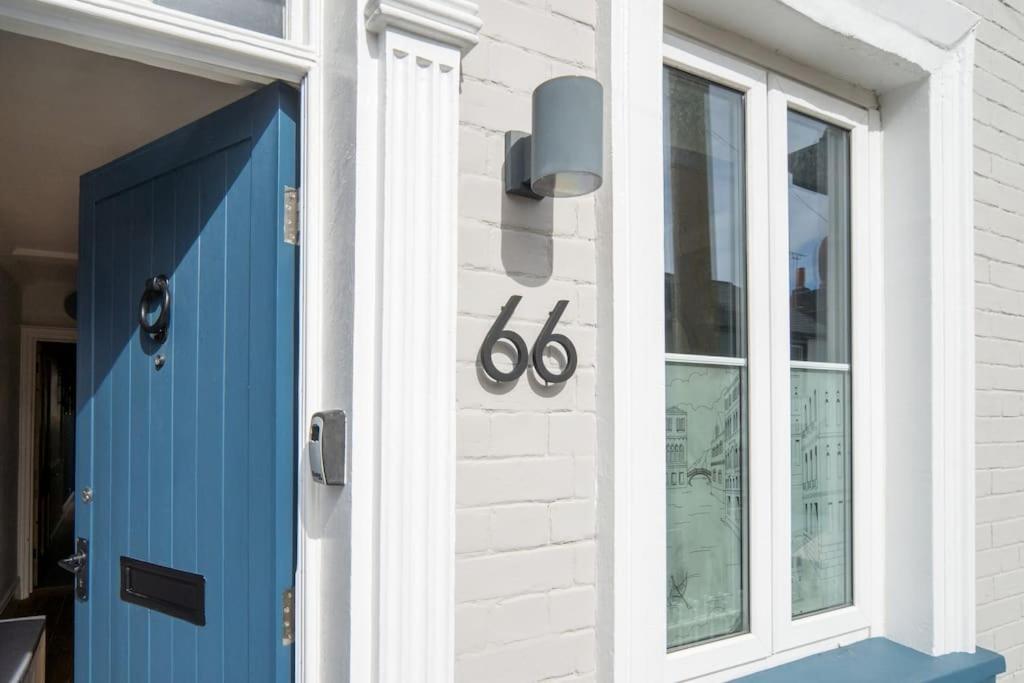 New! Captain's Cottage, Cowes - Spacious, Nautical-themed 1-bed Holiday home Cowes (Isle of Wight)