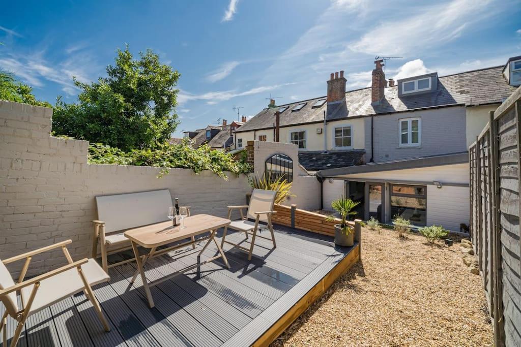 Holiday home New! Captain's Cottage, Cowes - Spacious, Nautical-themed 1-bed *